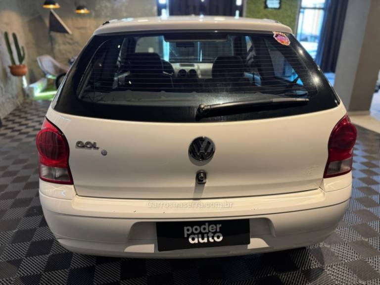 VOLKSWAGEN - GOL - 2013/2013 - Branca - R$ 26.900,00