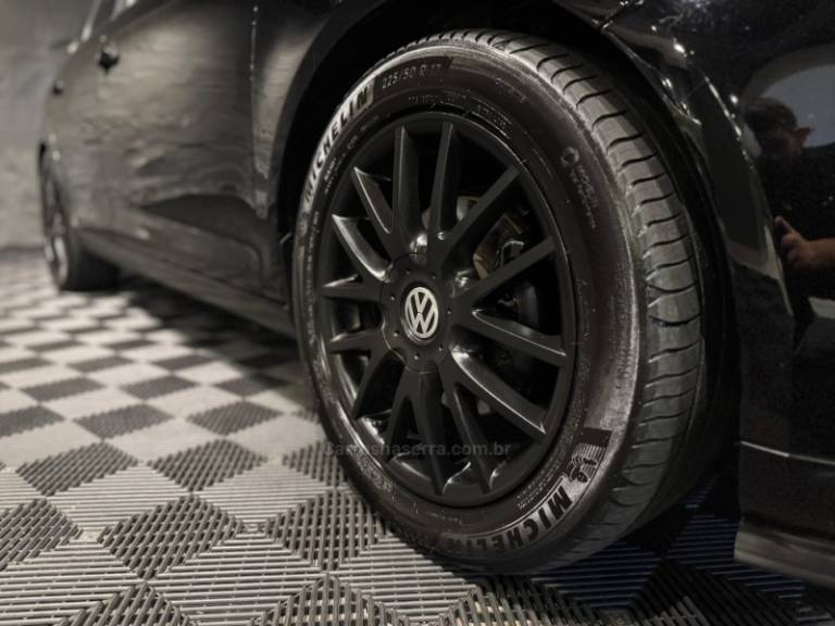 VOLKSWAGEN - JETTA - 2008/2008 - Preta - R$ 53.900,00