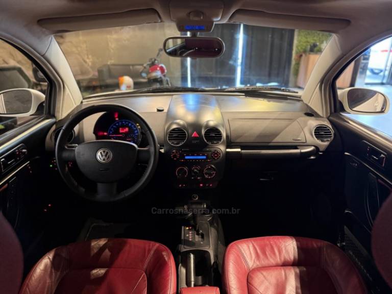 VOLKSWAGEN - NEW BEETLE - 2009/2009 - Branca - R$ 49.900,00