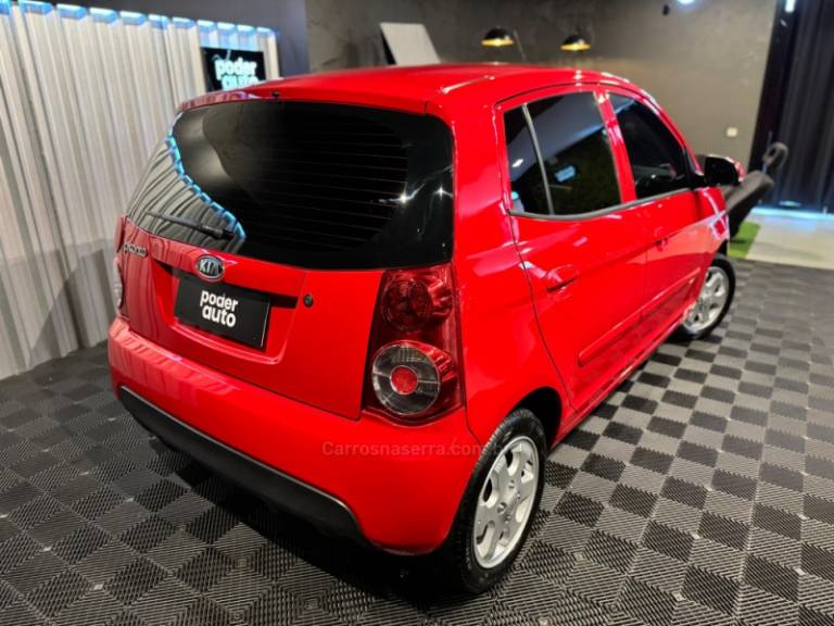 KIA MOTORS - PICANTO - 2011/2011 - Vermelha - R$ 31.900,00