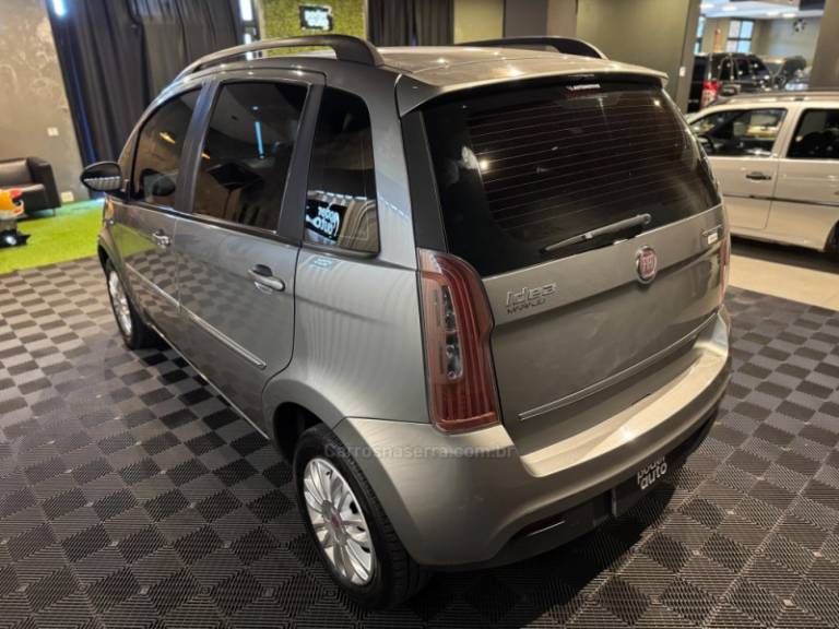 FIAT - IDEA - 2011/2011 - Prata - R$ 34.900,00