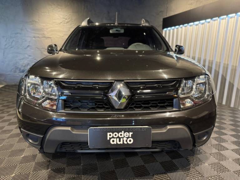 RENAULT - DUSTER - 2018/2018 - Preta - R$ 68.900,00