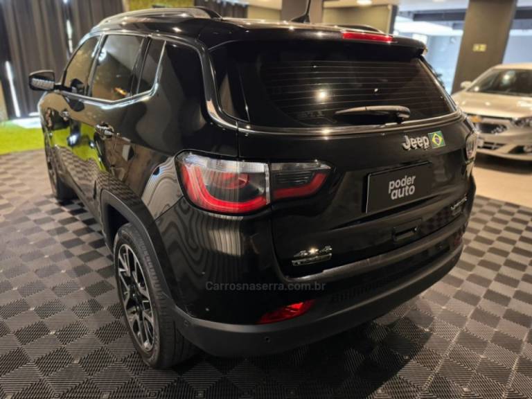 JEEP - COMPASS - 2020/2020 - Preta - R$ 134.900,00
