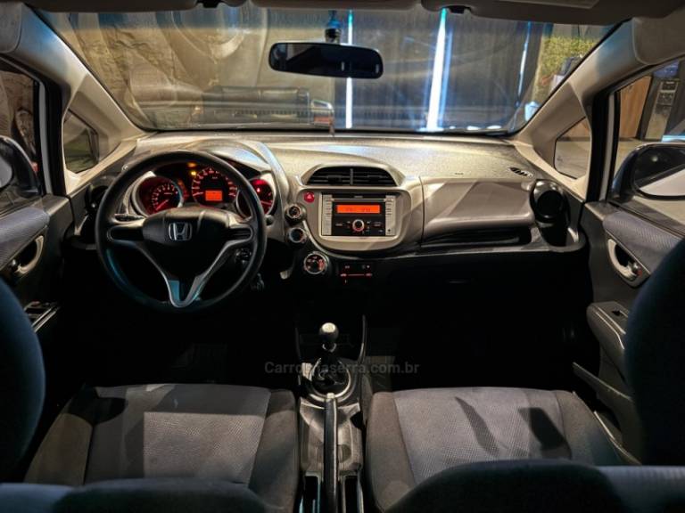 HONDA - FIT - 2013/2013 - Branca - R$ 48.900,00