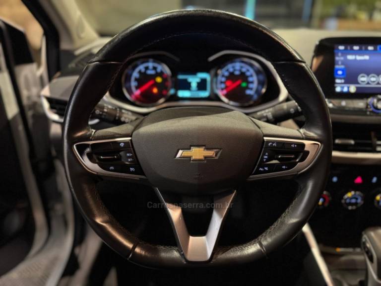 CHEVROLET - ONIX - 2020/2020 - Branca - R$ 74.900,00