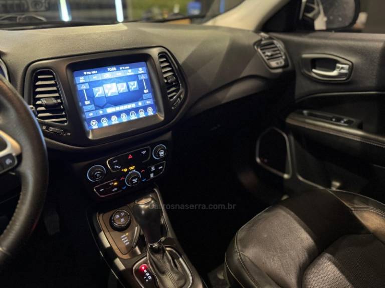 JEEP - COMPASS - 2018/2018 - Branca - R$ 102.900,00