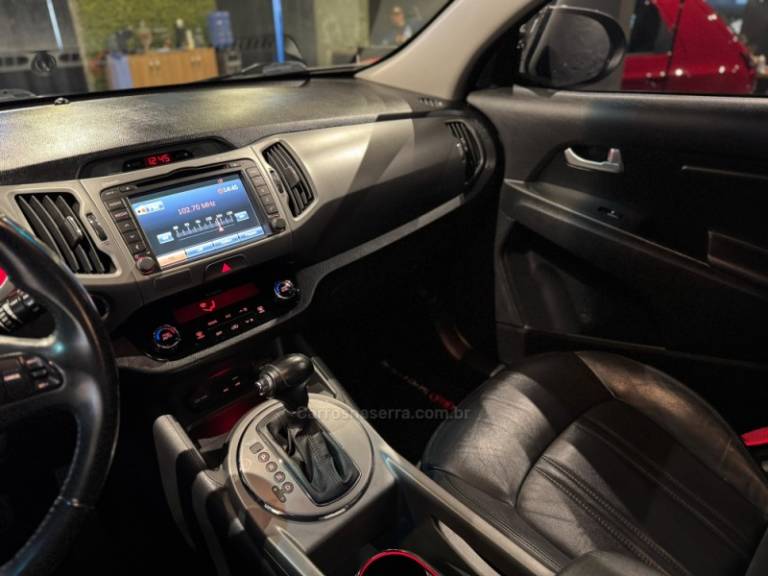 KIA MOTORS - SPORTAGE - 2015/2015 - Preta - R$ 89.900,00