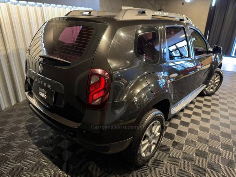 RENAULT - DUSTER - 2018/2018 - Preta - R$ 68.900,00