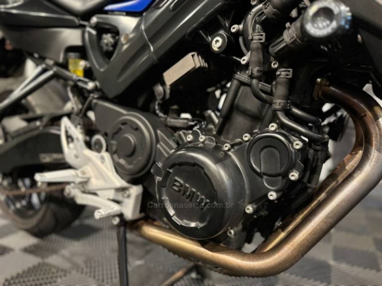 BMW - F 800 - 2015/2015 - Azul - R$ 33.900,00