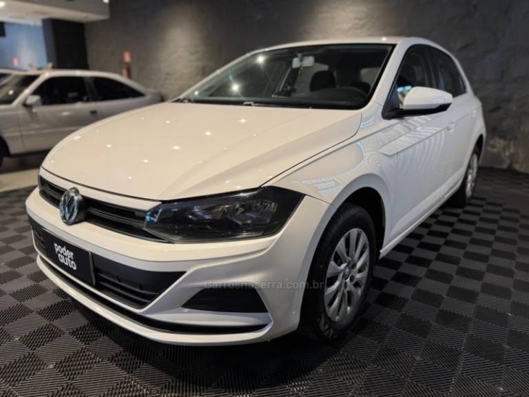 VOLKSWAGEN - POLO - 2021/2021 - Branca - R$ 68.900,00
