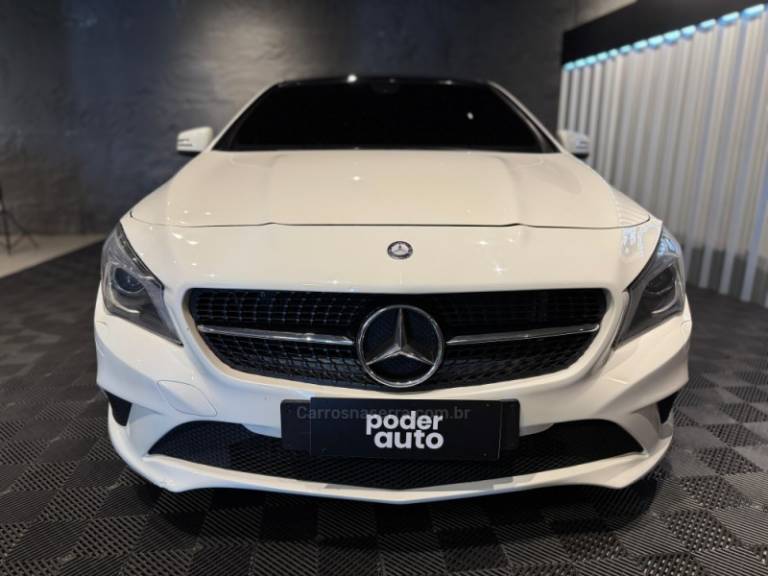 MERCEDES-BENZ - CLA 200 - 2014/2014 - Branca - R$ 98.900,00
