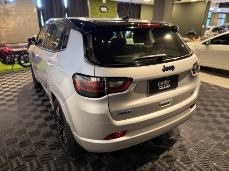 JEEP - COMPASS - 2022/2022 - Prata - R$ 189.900,00