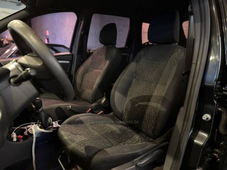 RENAULT - DUSTER - 2018/2018 - Preta - R$ 68.900,00