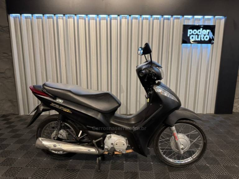 HONDA - BIZ 125 - 2012/2012 - Preta - R$ 11.300,00