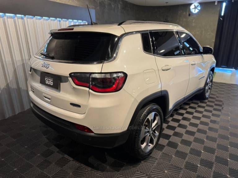JEEP - COMPASS - 2018/2018 - Branca - R$ 102.900,00
