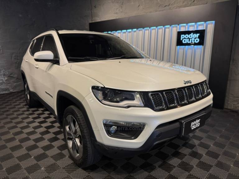 JEEP - COMPASS - 2018/2018 - Branca - R$ 102.900,00