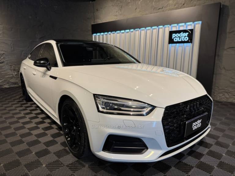 AUDI - A5 - 2019/2019 - Branca - R$ 177.900,00