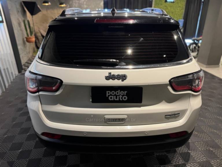 JEEP - COMPASS - 2017/2017 - Branca - R$ 86.900,00
