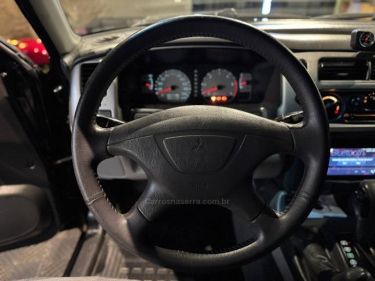 MITSUBISHI - PAJERO SPORT - 2005/2005 - Preta - R$ 65.900,00