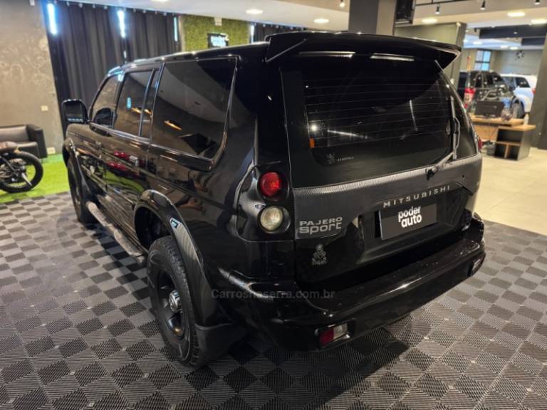 MITSUBISHI - PAJERO SPORT - 2005/2005 - Preta - R$ 65.900,00