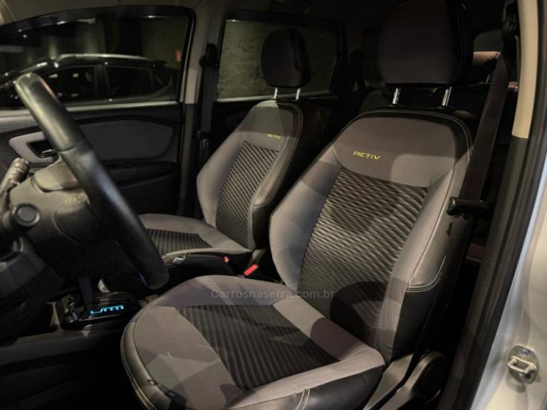 CHEVROLET - SPIN - 2020/2020 - Prata - R$ 78.900,00