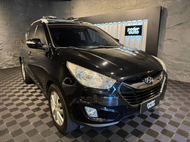 HYUNDAI - IX35 - 2011/2011 - Preta - R$ 67.900,00
