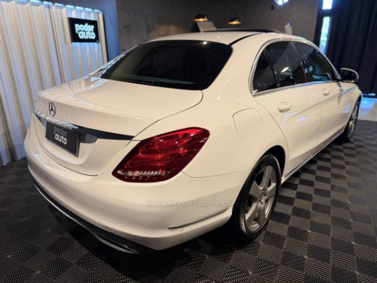 MERCEDES-BENZ - C 200 - 2015/2015 - Branca - R$ 122.900,00