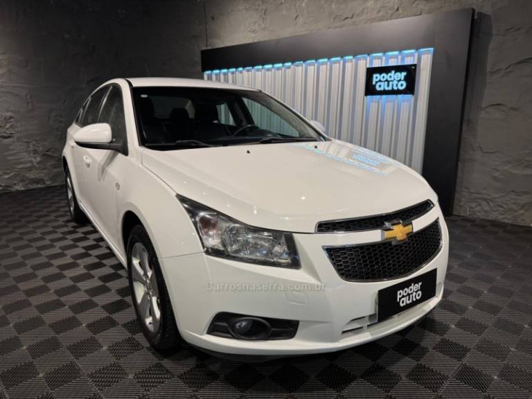 CHEVROLET - CRUZE - 2013/2013 - Branca - R$ 58.900,00