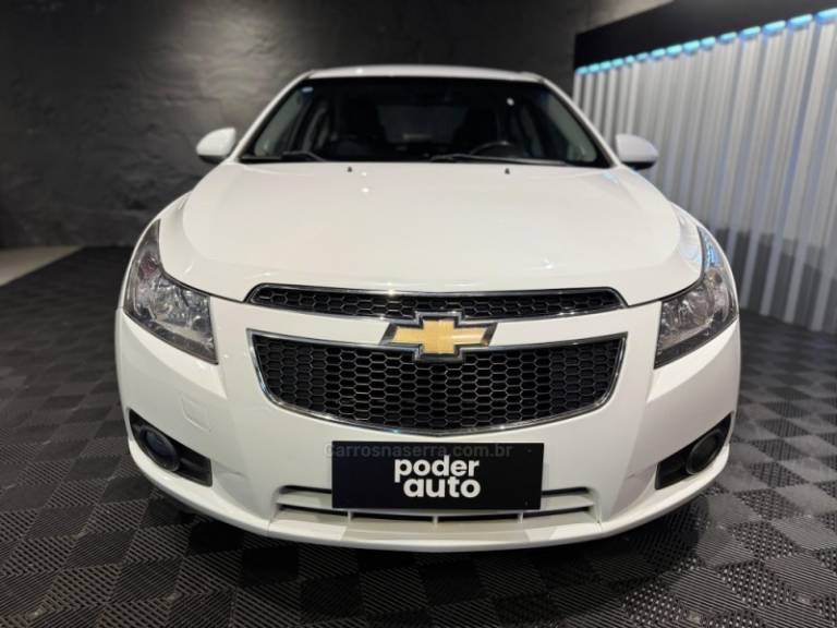 CHEVROLET - CRUZE - 2013/2013 - Branca - R$ 58.900,00
