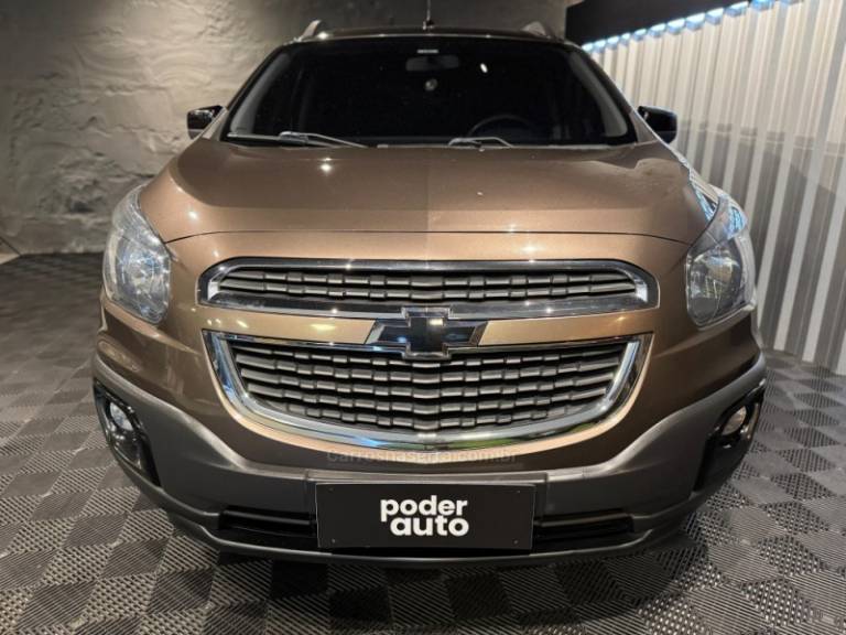 CHEVROLET - SPIN - 2016/2016 - Marrom - R$ 50.900,00