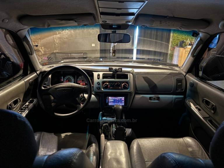 MITSUBISHI - PAJERO SPORT - 2005/2005 - Preta - R$ 65.900,00