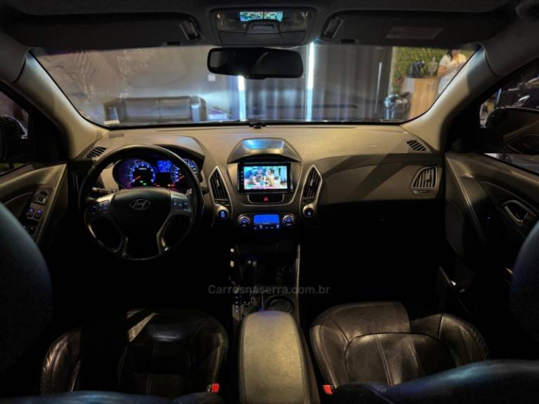 HYUNDAI - IX35 - 2011/2011 - Preta - R$ 67.900,00