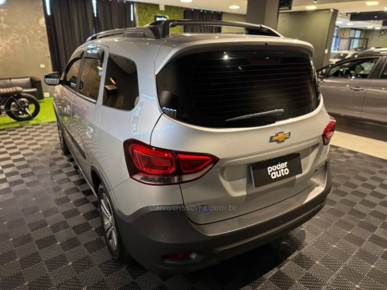 CHEVROLET - SPIN - 2020/2020 - Prata - R$ 78.900,00
