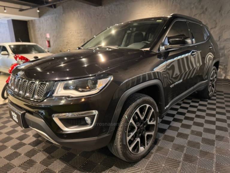 JEEP - COMPASS - 2020/2020 - Preta - R$ 134.900,00