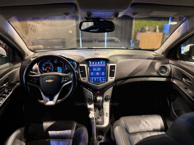 CHEVROLET - CRUZE - 2013/2013 - Branca - R$ 58.900,00