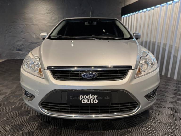 FORD - FOCUS - 2012/2012 - Prata - R$ 42.900,00