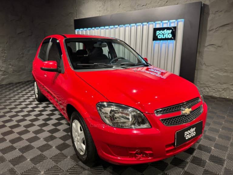 CHEVROLET - CELTA - 2014/2014 - Vermelha - R$ 35.900,00