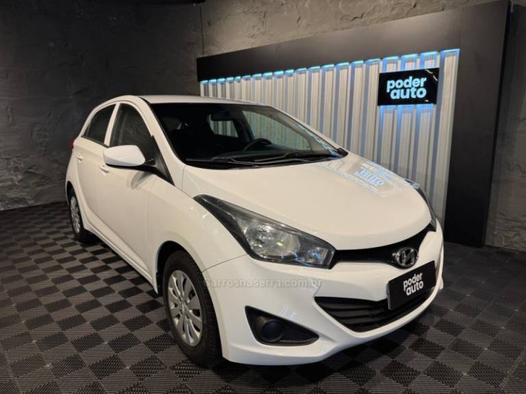 HYUNDAI - HB20 - 2014/2014 - Branca - R$ 44.900,00