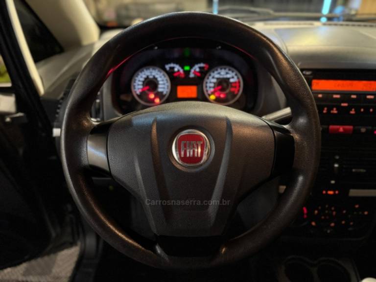 FIAT - IDEA - 2011/2011 - Prata - R$ 34.900,00