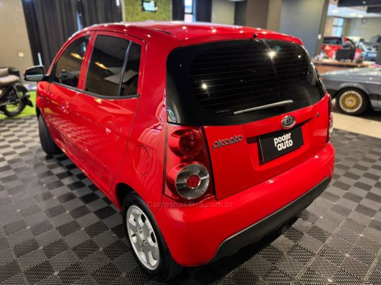 KIA MOTORS - PICANTO - 2011/2011 - Vermelha - R$ 31.900,00